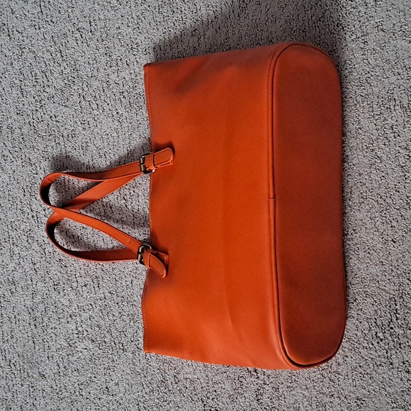 PAYLESS Tote - Picture 5 of 10